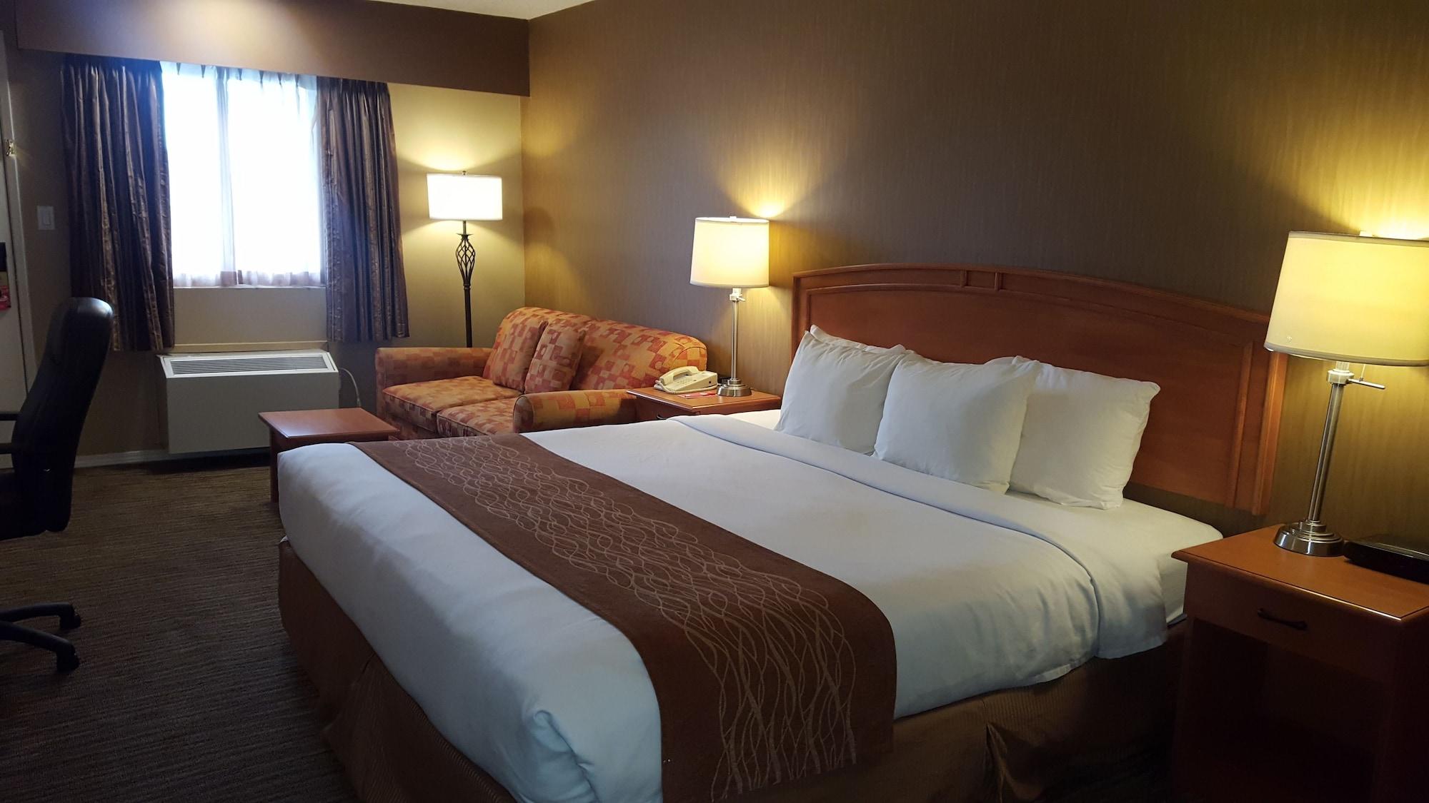 Econo Lodge Inn & Suites North Vancouver Bagian luar foto